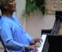 Improvisationen auf dem Klavier – Sri Chinmoy